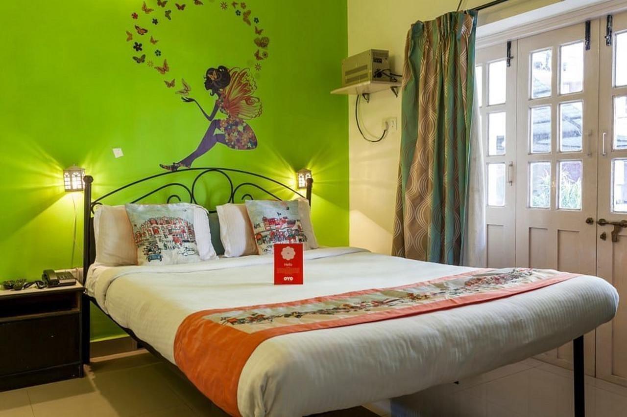 Sodders Renton Manor Hotel Arpora Luaran gambar