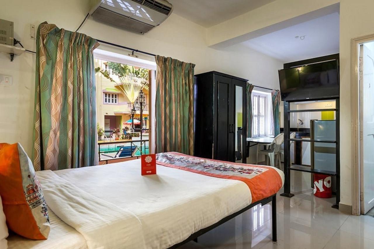 Sodders Renton Manor Hotel Arpora Luaran gambar