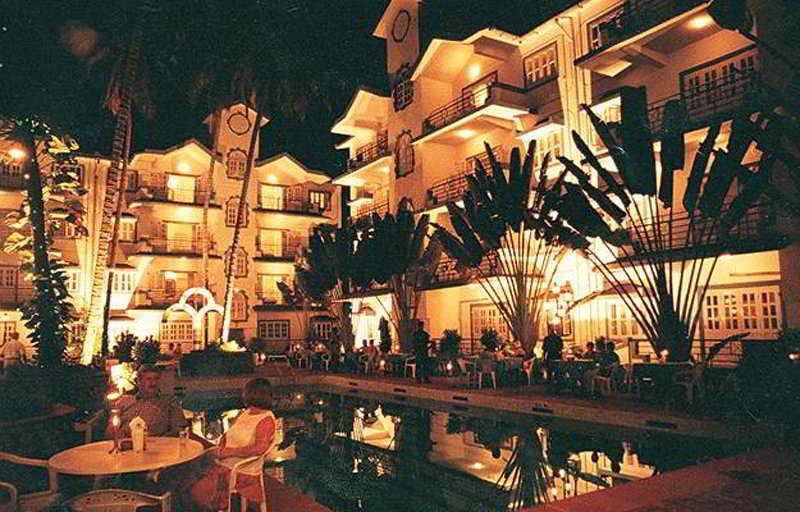 Sodders Renton Manor Hotel Arpora Luaran gambar