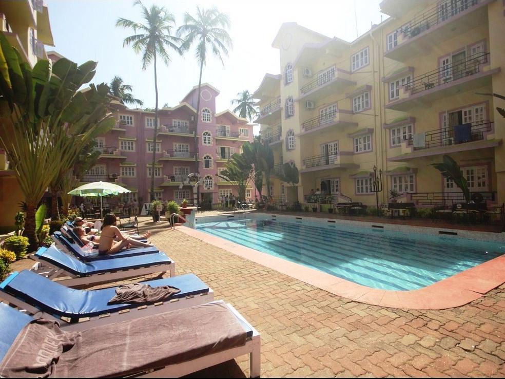 Sodders Renton Manor Hotel Arpora Luaran gambar